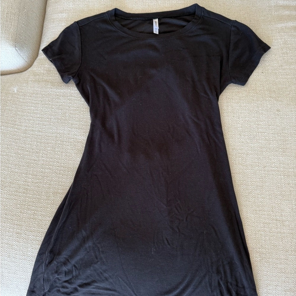 RVCA Black Rib T-Shirt Dress with Back Cutout - size S